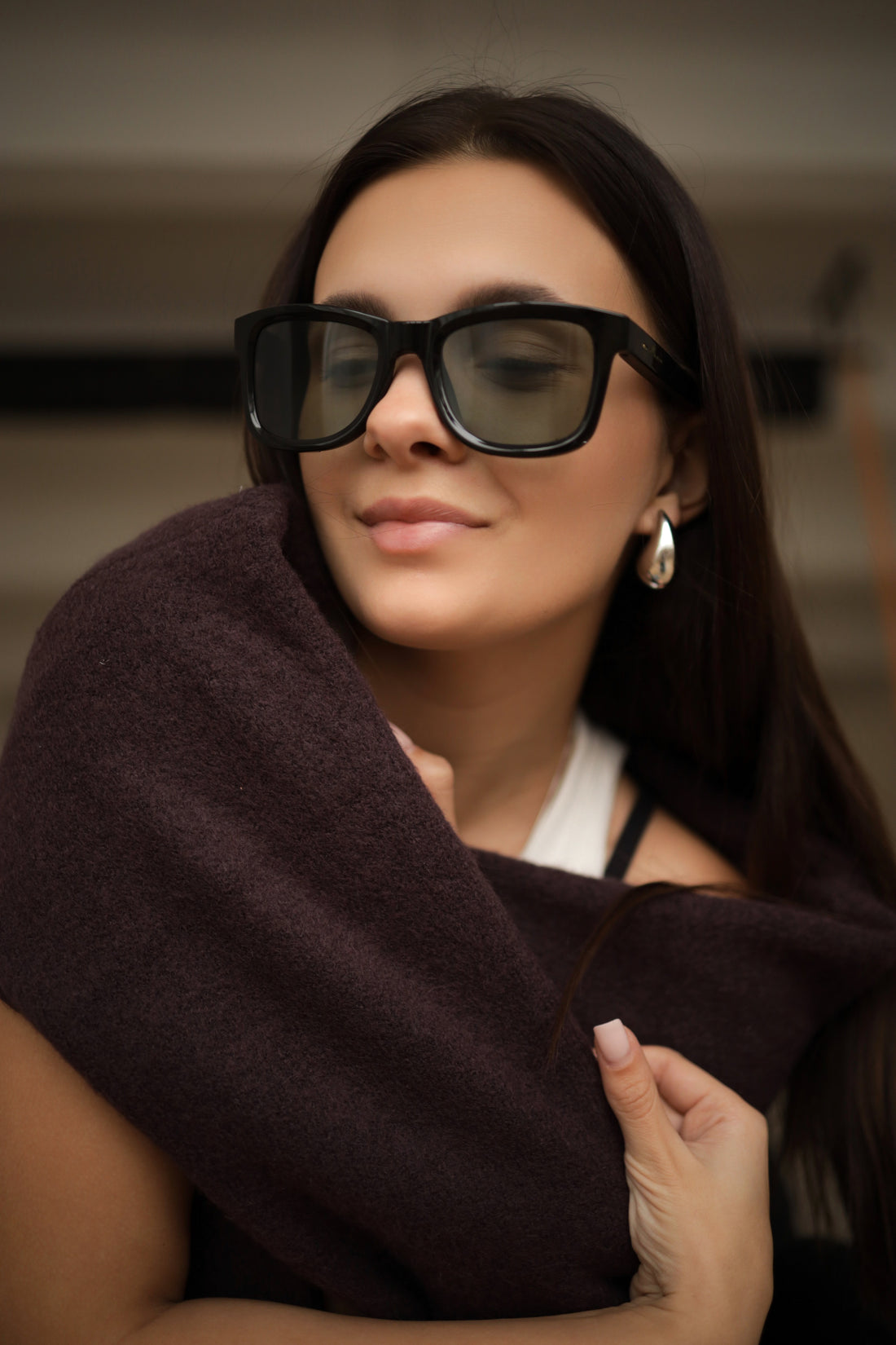 Electrochromic sunglasses