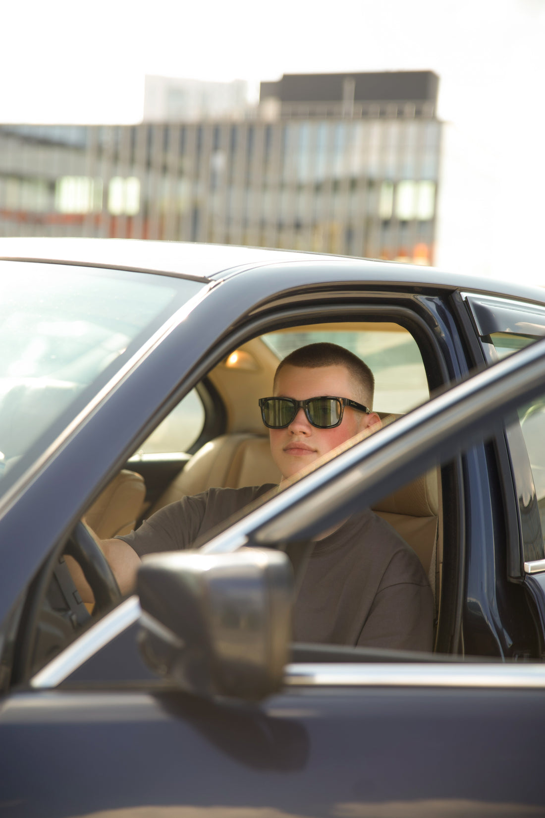 Why Do People Wear Sunglasses in the Car?