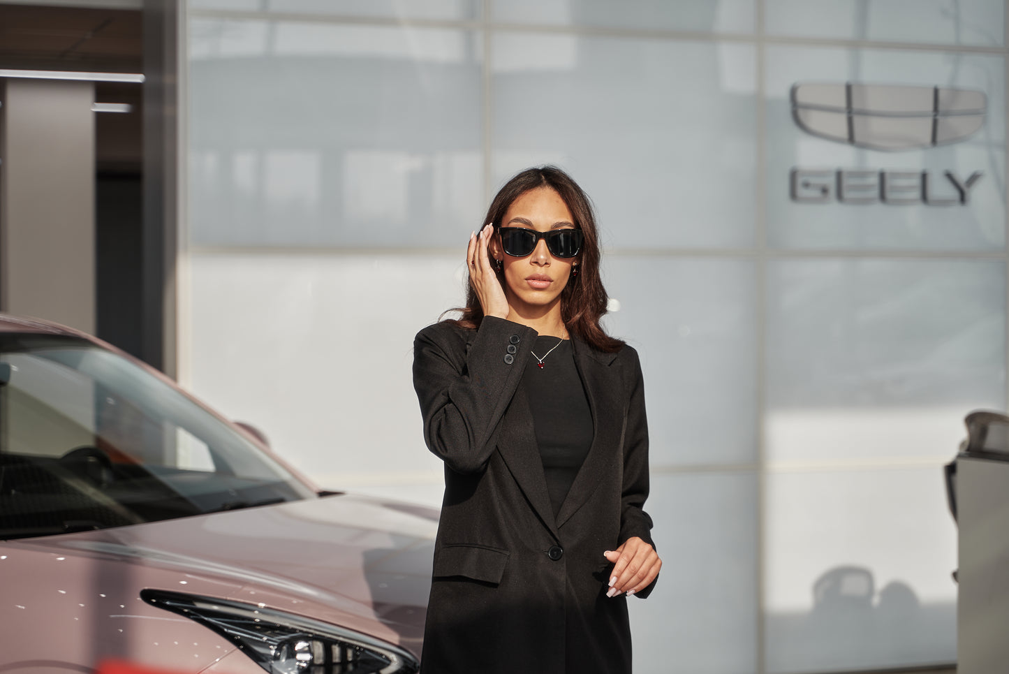 Adjustable Tint Sunglasses — Polarized Photochromic Lenses